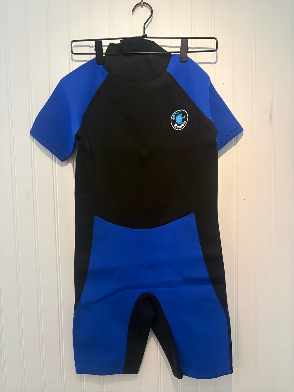 NWOT Kids Blue and Black Shorty Wetsuit - Swim / Surf Suit 2XL